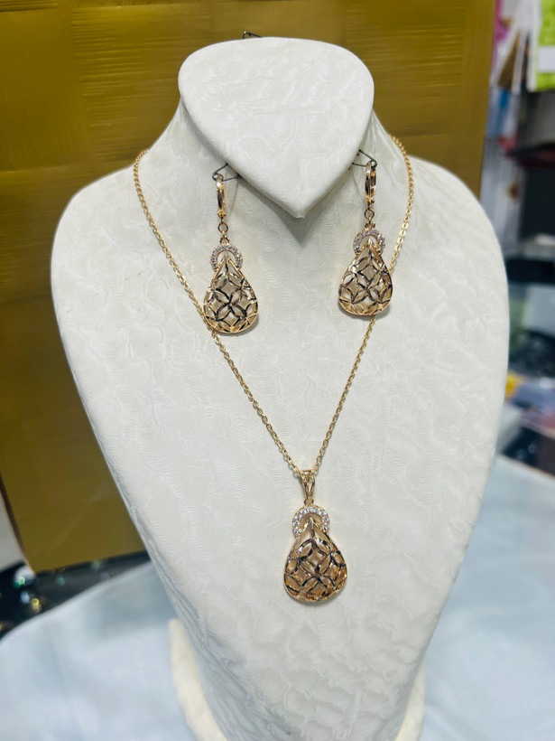 نیم ست ژوپینگ طرح اشکی