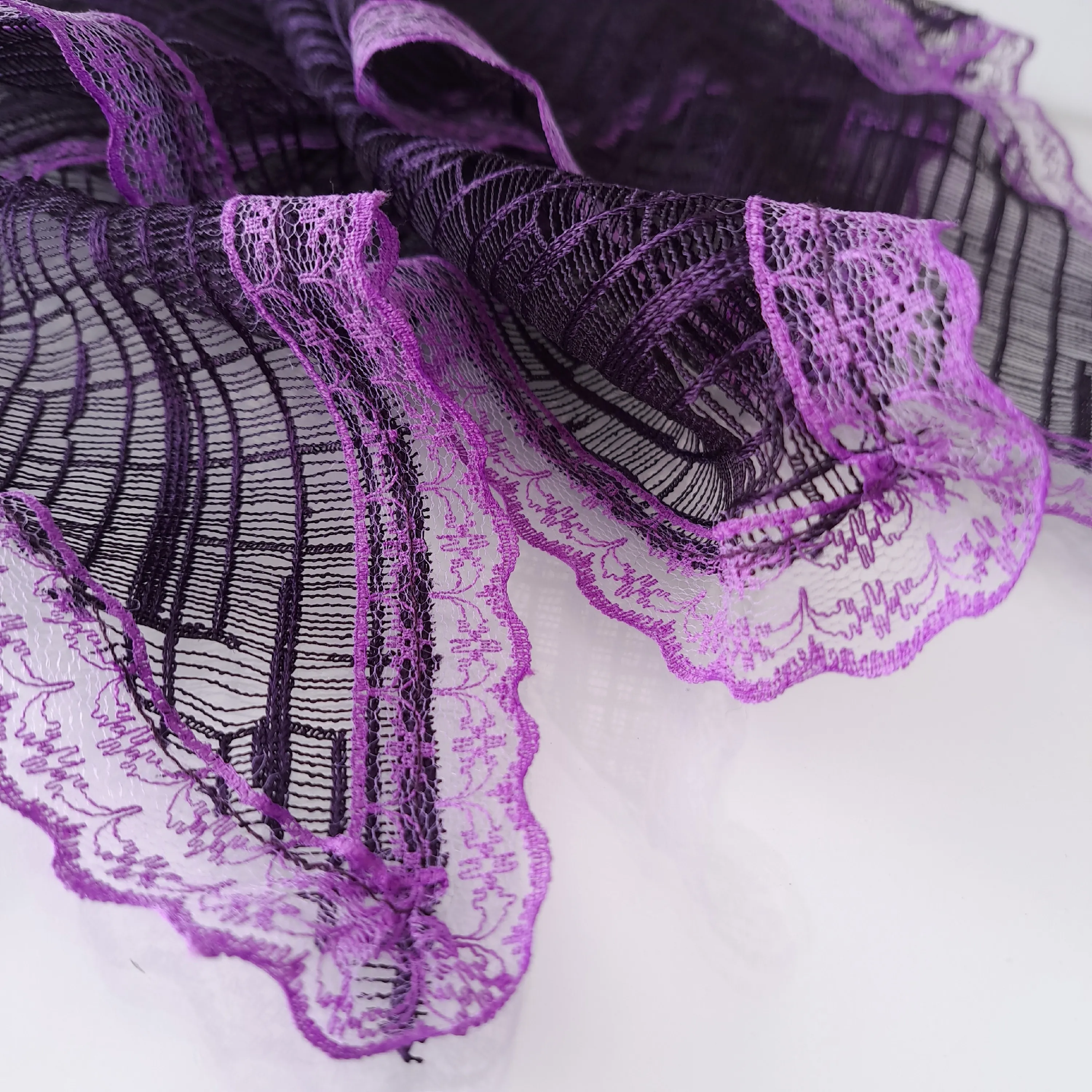 مینی اسکارف گیپور بنفش تیره ابعاد 70 در 70 سانتیمتر مجلسی
