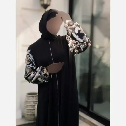 مانتو عبایی مشکی طرح مهلا جنس کرپ الیزه نخ توییست آستین آستر دار سایز بزرگ